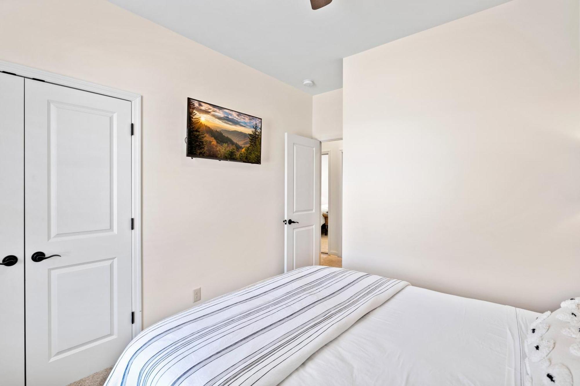 Bear Pass Is A 3 Bed 2 Bath Craftsman Style Home Located Within Walking Distance To Dt Gatlinburg Bagian luar foto